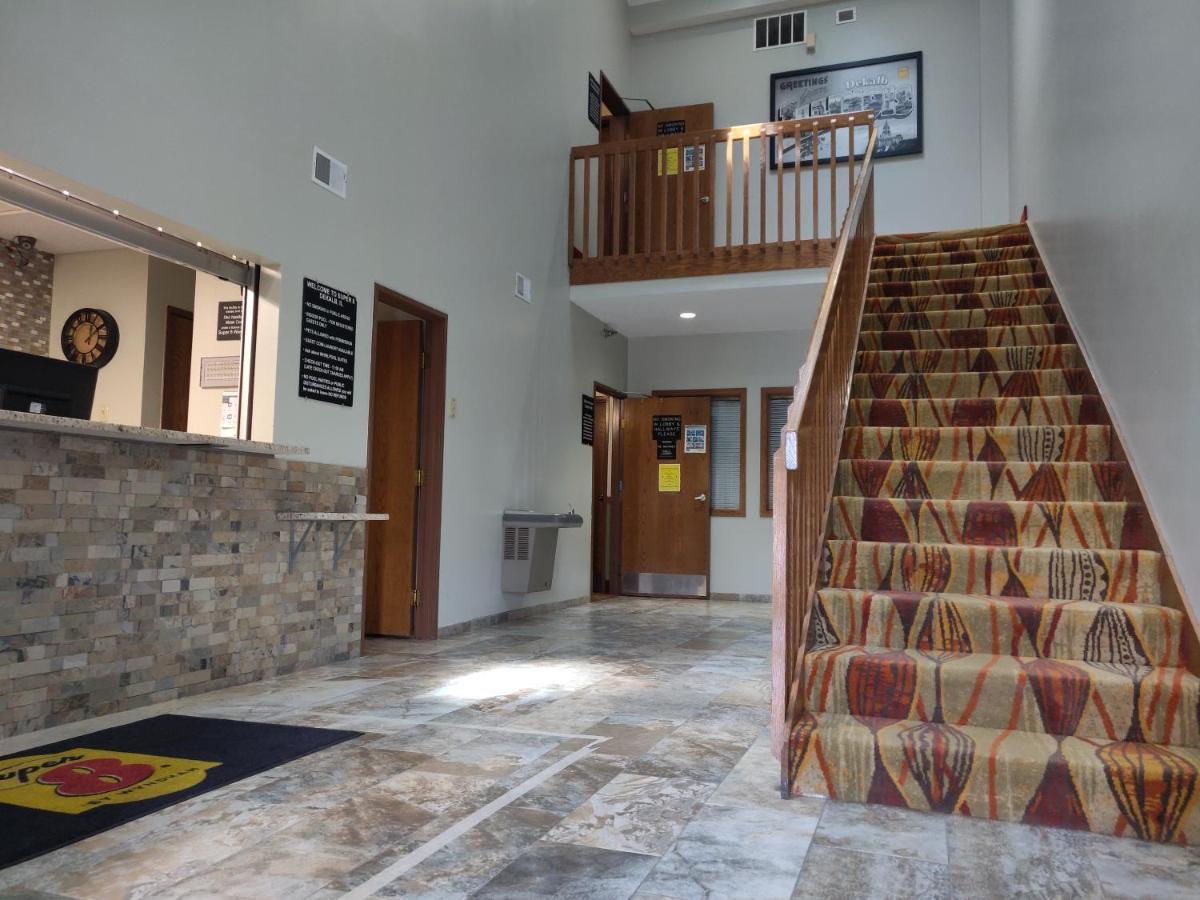 Super 8 By Wyndham Il 2*
