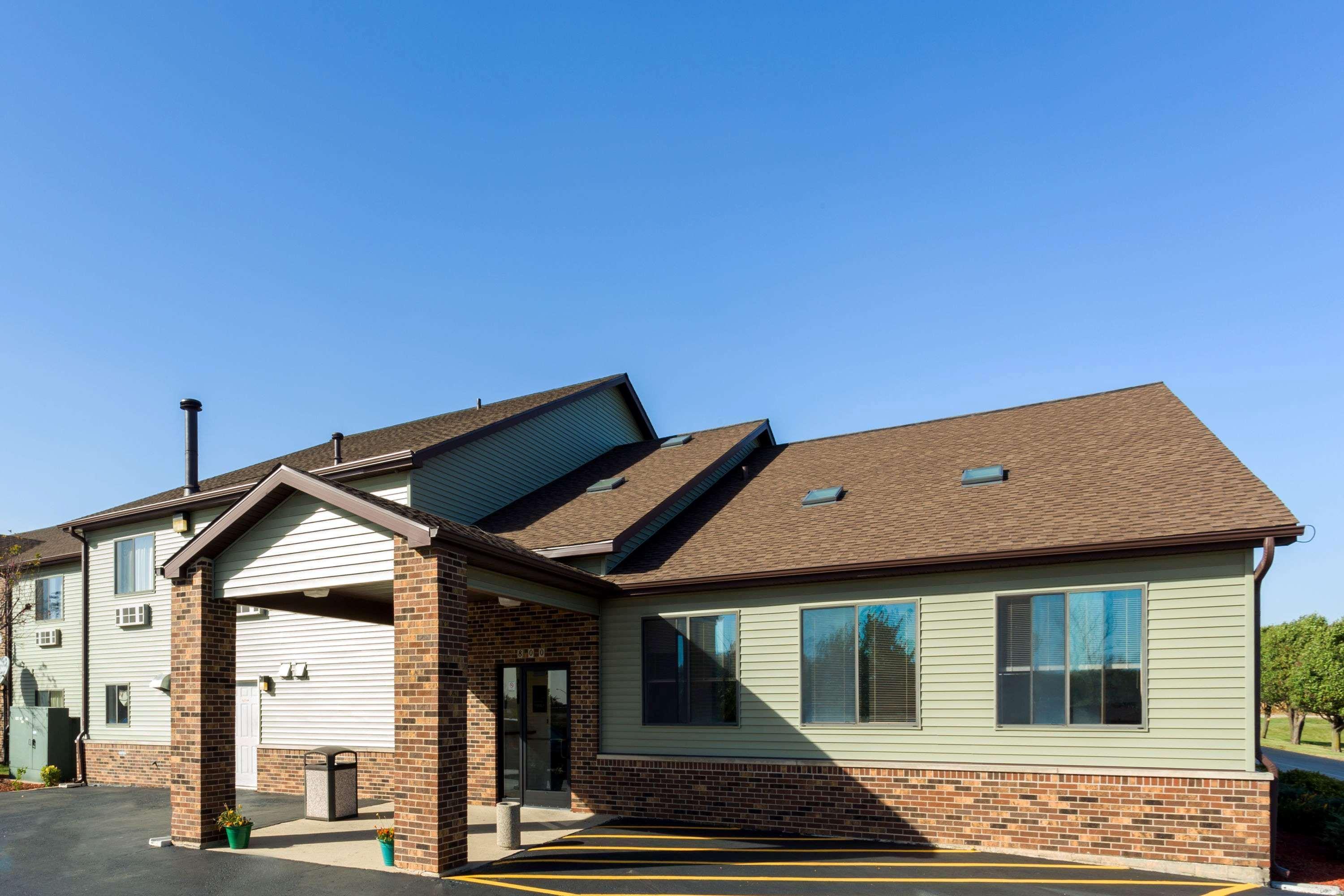 Super 8 By Wyndham Il 2*