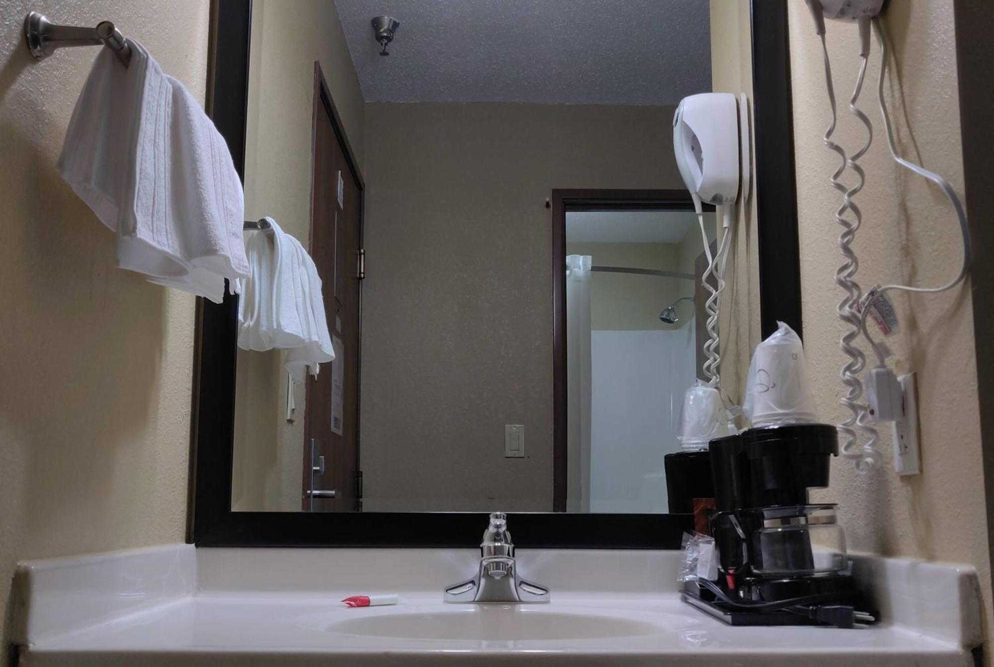 Hotel Super 8 By Wyndham Il 2*