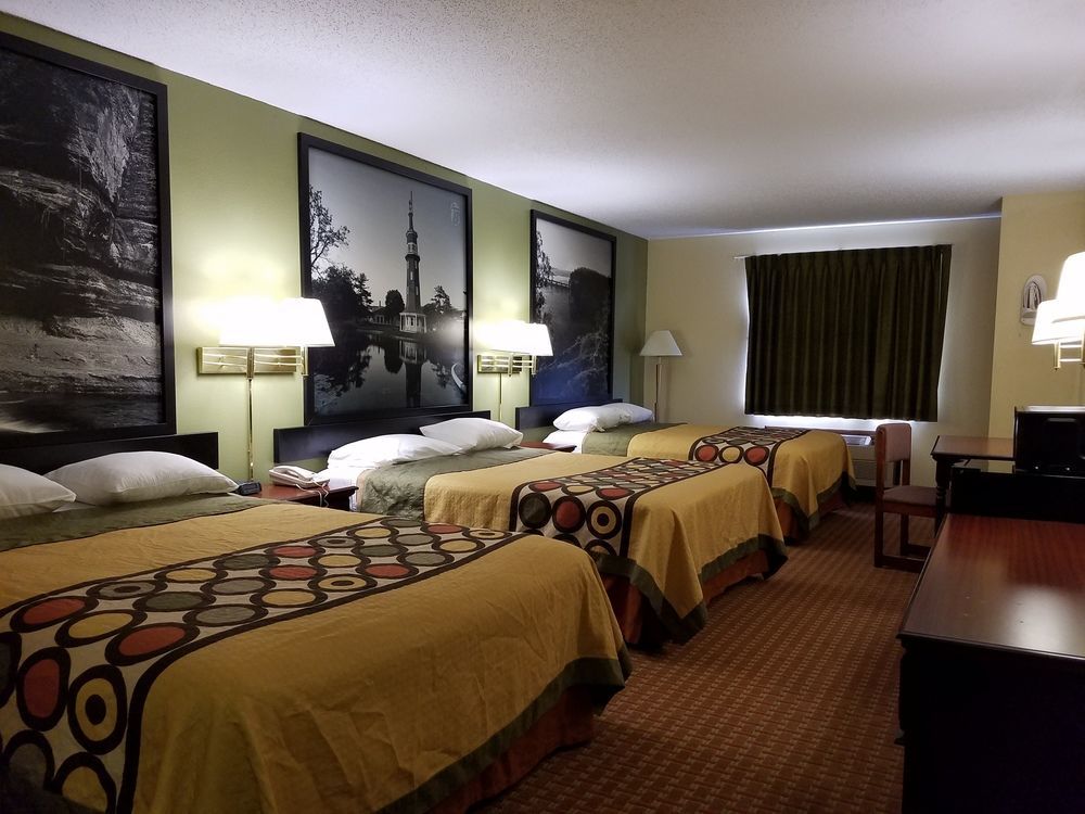 Hotel Super 8 By Wyndham Il 2*