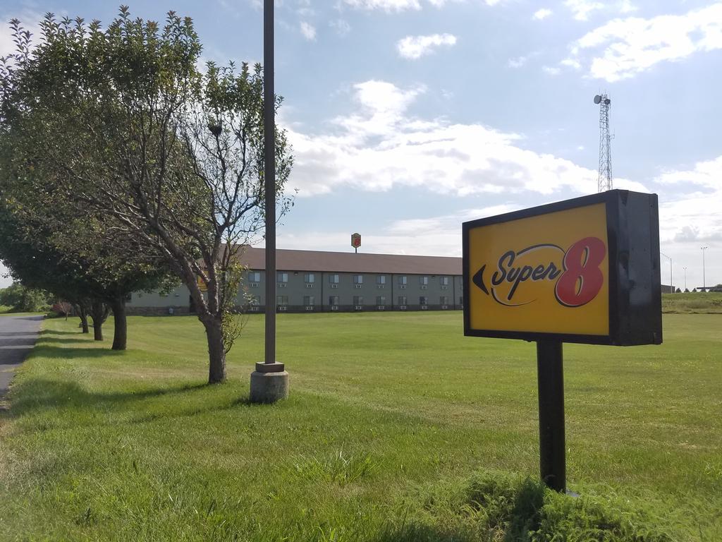 Hotel Super 8 By Wyndham Il 2*
