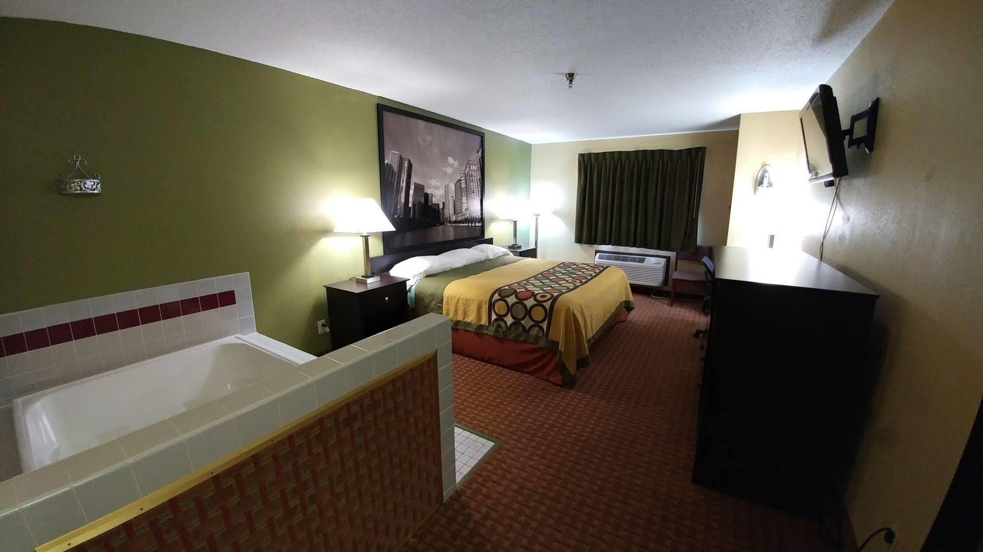 Hotel Super 8 By Wyndham Il 2*