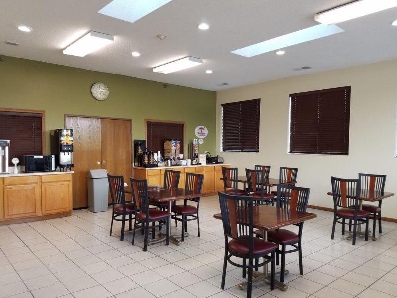 Hotel Super 8 By Wyndham Il 2*